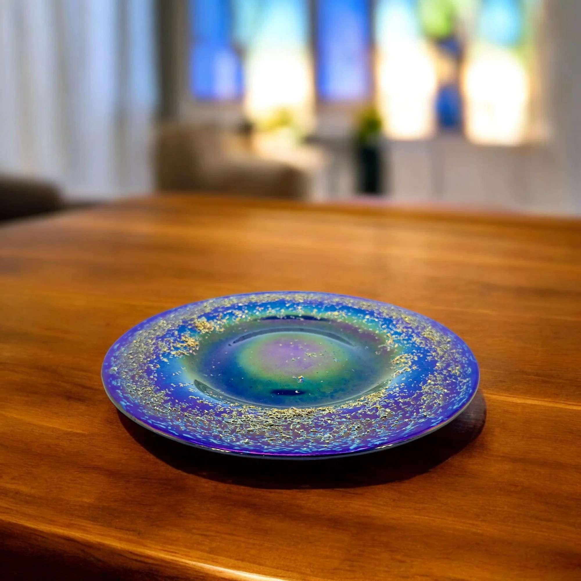 Alan Fox Iridescent Plate with Gold Lustre Inclusions 1993 - DOVA